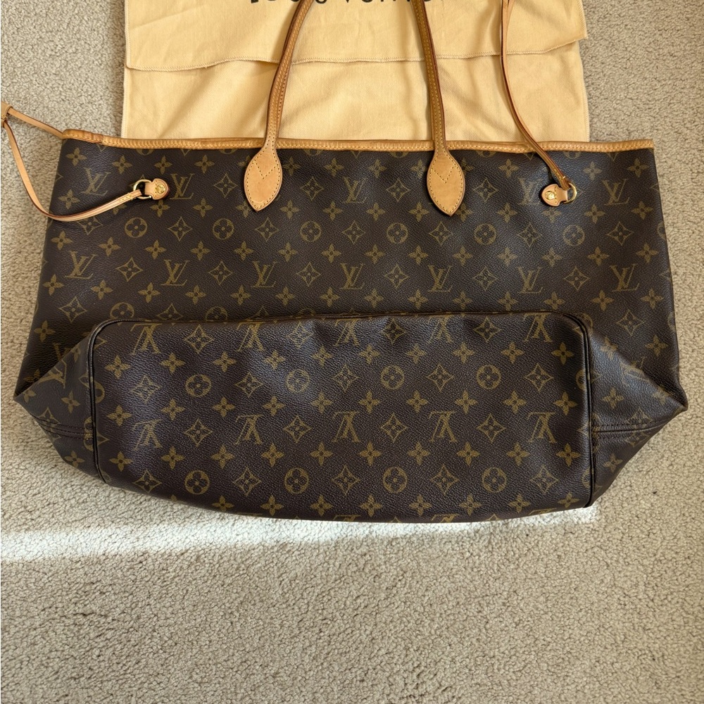 Louis Vuitton monogram never full Gm